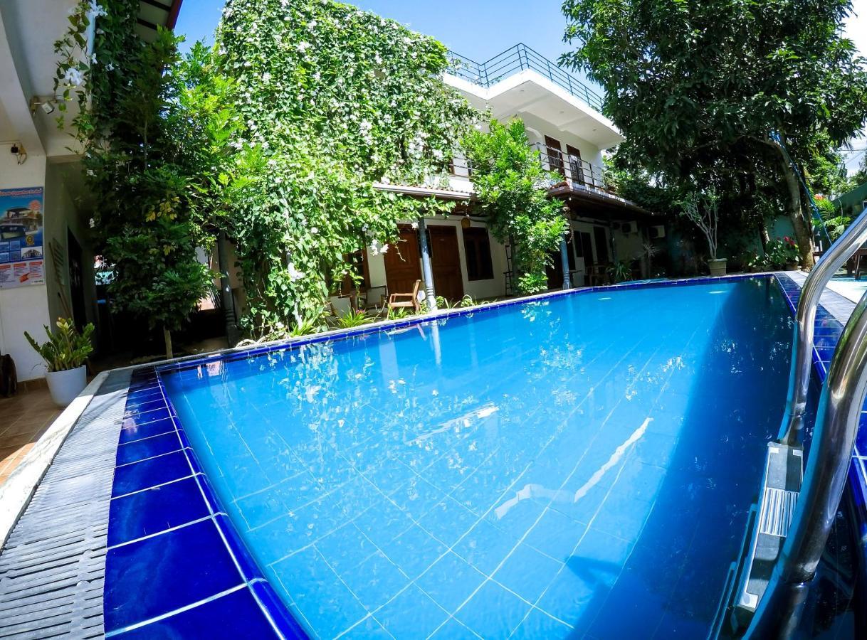 Mirissa Blue Whale Holiday Hotel Экстерьер фото