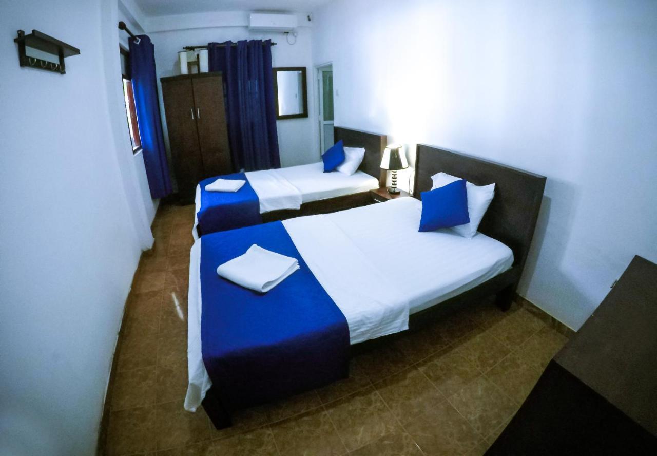 Mirissa Blue Whale Holiday Hotel Экстерьер фото