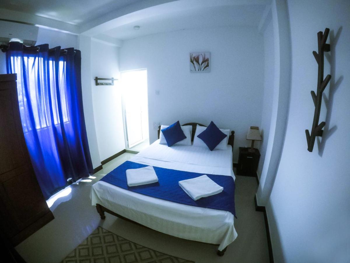 Mirissa Blue Whale Holiday Hotel Экстерьер фото