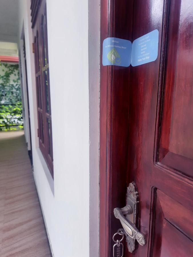 Mirissa Blue Whale Holiday Hotel Экстерьер фото